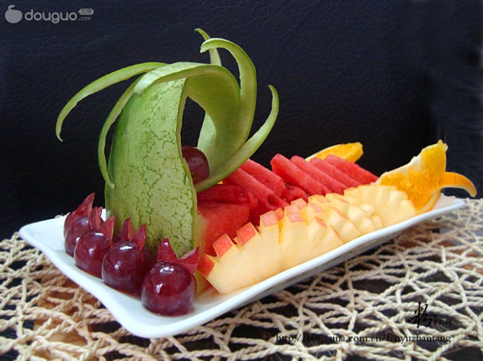 高盛Q2重仓科技股!增持英伟达(NVDA.US)、博通(AVGO.US),特斯拉(TSLA.US)持仓上涨120%