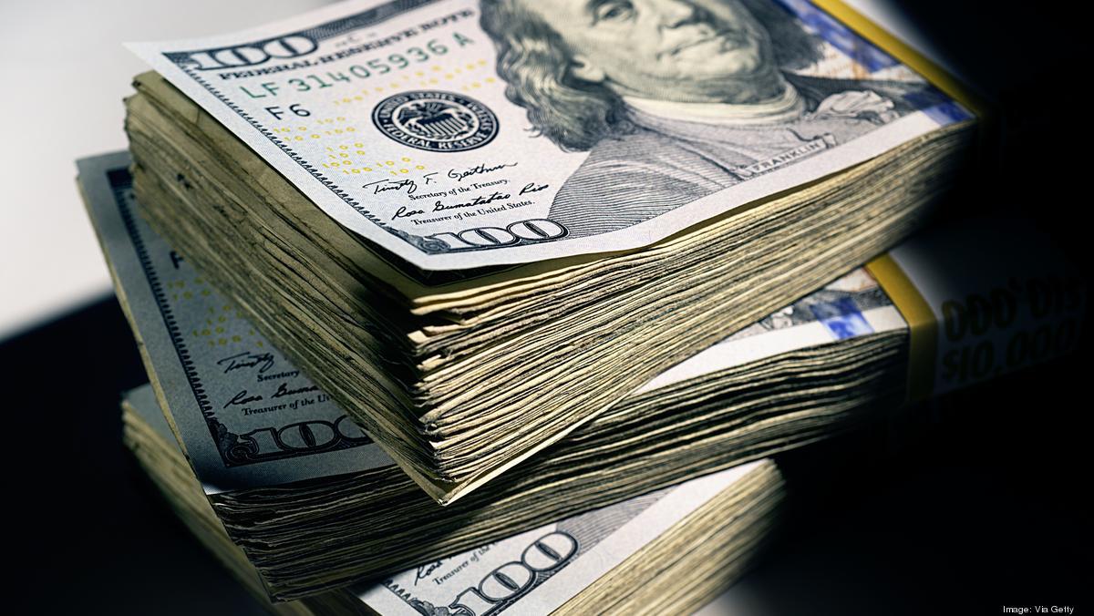 科技巨头因AI利好股价激增 Meta(META.US)和微软(MSFT.US)单日共增4000亿美元